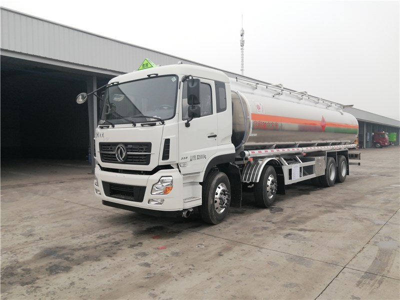 東風(fēng)天龍鋁合金運油車最新報價